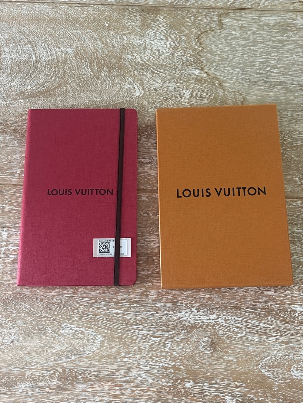 Louis Vuitton Jane Notebook MM in the vibrant Sari Red